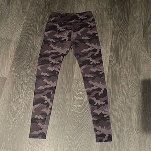 Cute dark camo leggings